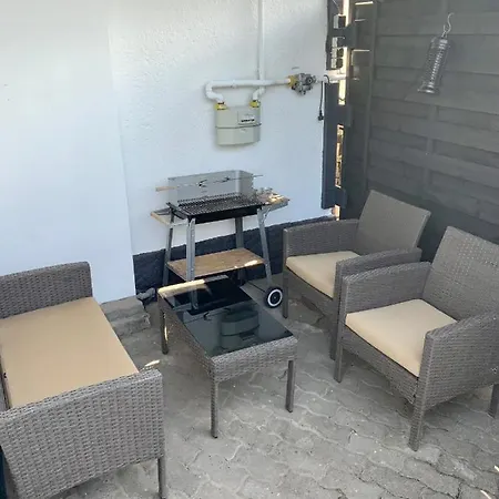 アパート Lucky Apartmanhaz