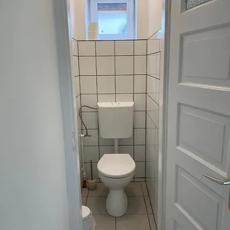 Lucky Apartmanhaz 公寓