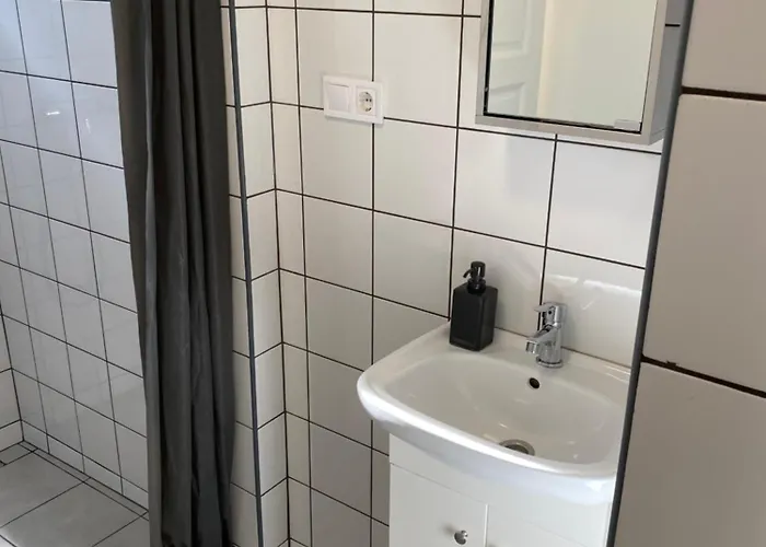 Lucky Apartmanhaz * Balatonlelle